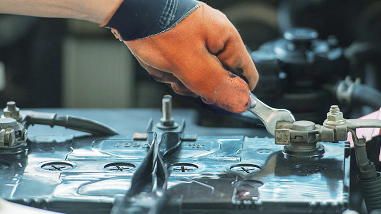 How Long Can You Leave a Car Battery Disconnected